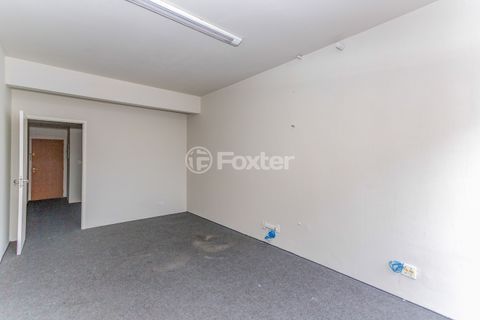 Image 3 - 931522
