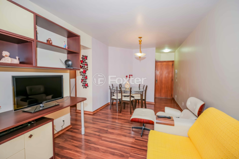 Image 3 - 931547