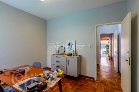 Image 6 - 931586