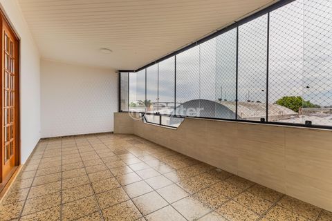 Image 10 - 931640