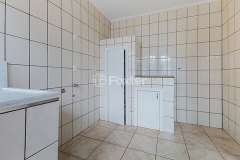 Image 31 - 931640