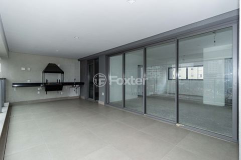 Image 4 - 931703