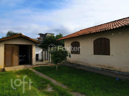 Image 9 - 931704
