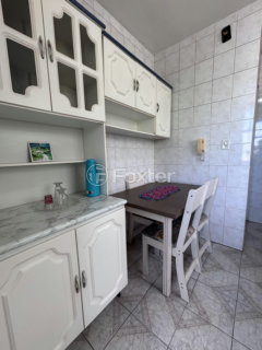 Image 7 - 931721