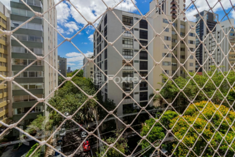 Image 44 - 931796