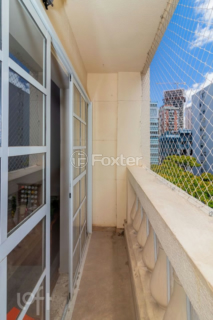 Image 7 - 931796