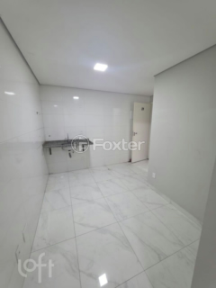 Image 3 - 931850