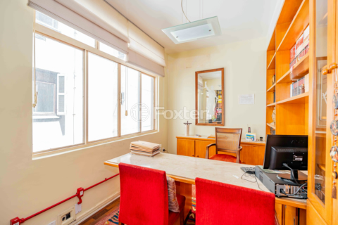 Image 3 - 931871