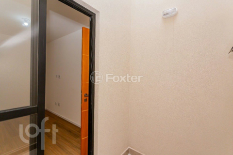 Image 37 - 931895