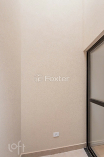 Image 40 - 931895