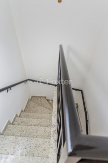 Image 31 - 931899