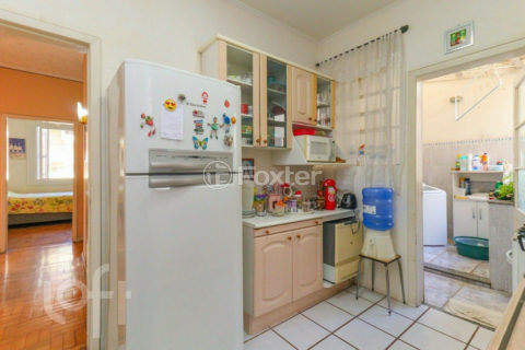 Image 7 - 931924