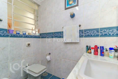 Image 25 - 931924