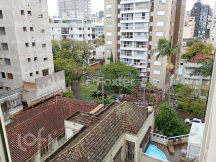 Image 11 - 932147