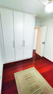 Image 7 - 932149