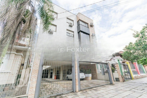 Image 7 - 932150