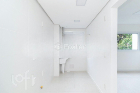 Image 3 - 932160