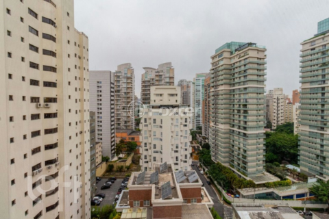 Image 6 - 932203