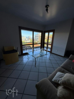 Image 31 - 932257