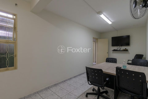 Image 26 - 932371