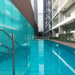 Image 8 - 932430