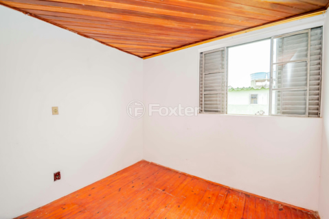 Image 3 - 932466