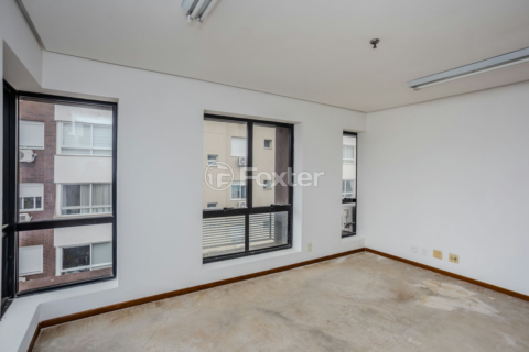 Image 3 - 932527