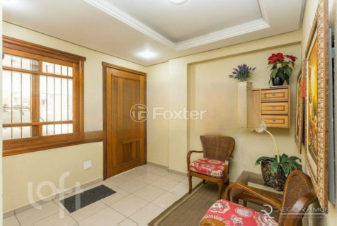 Image 32 - 932574