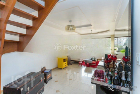 Image 4 - 932574