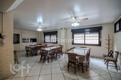 Image 39 - 932633