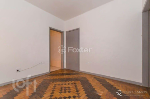 Image 3 - 932665