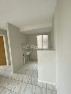 Image 7 - 932692