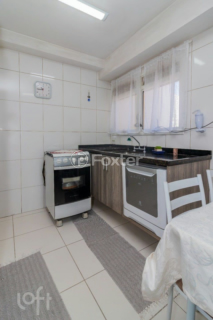 Image 36 - 932741