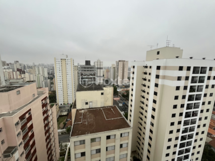 Image 3 - 932794