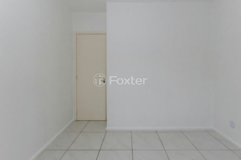 Image 7 - 932810