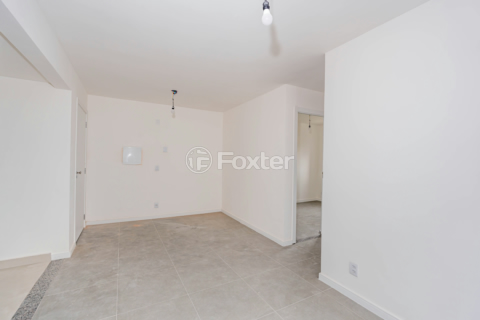Image 3 - 932946