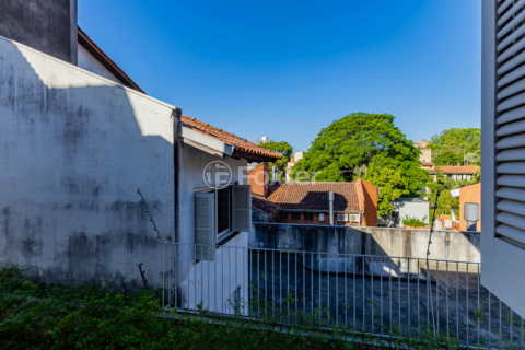 Image 17 - 933488