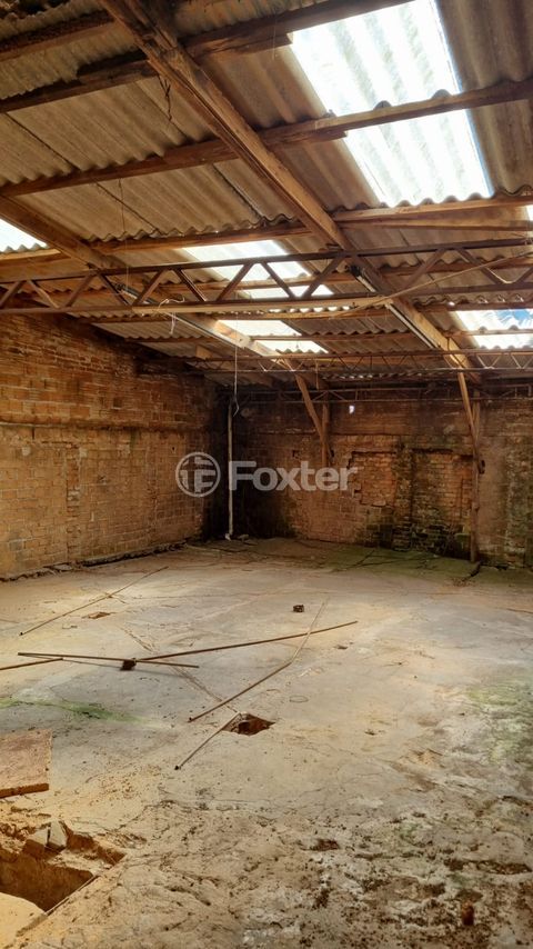 Image 3 - 933550