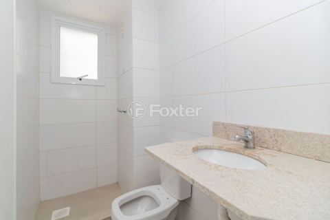 Image 4 - 933573