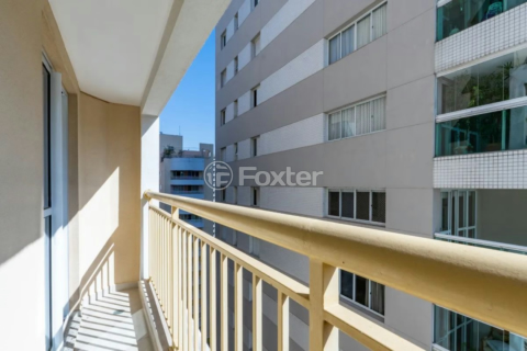 Image 3 - 933652
