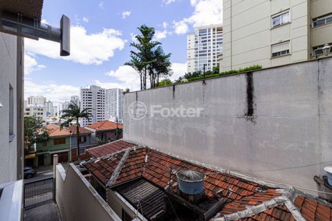 Image 4 - 933688