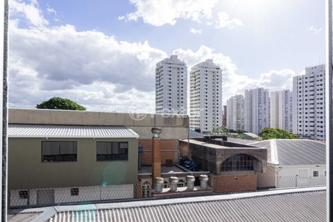 Image 35 - 933690