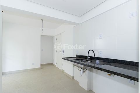 Image 7 - 933695