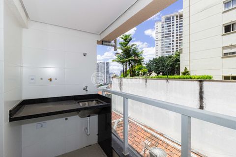 Image 3 - 933695