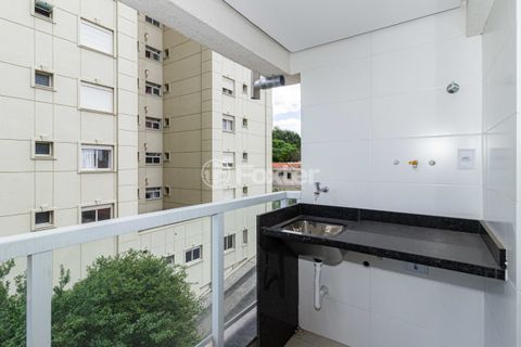 Image 3 - 933699