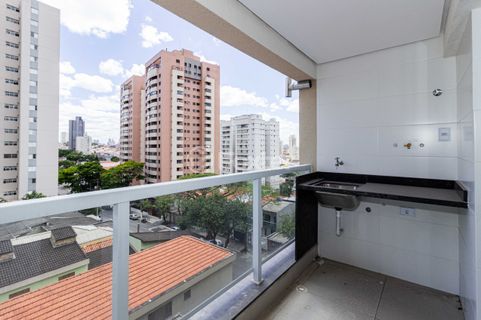 Image 3 - 933703