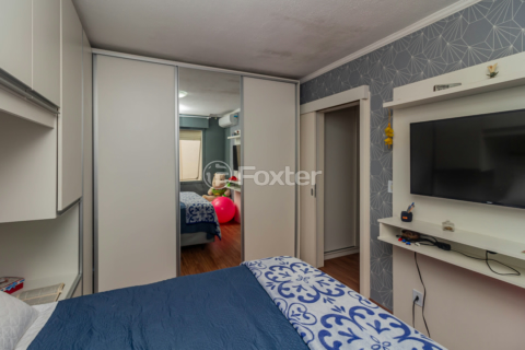 Image 7 - 933922
