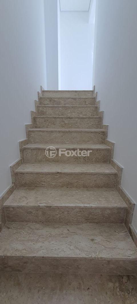 Image 9 - 934623