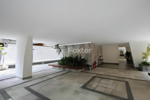 Image 20 - 935281