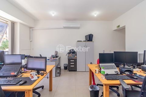 Image 3 - 935401